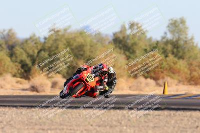 media/Dec-07-2024-CVMA (Sat) [[21c5f1ef85]]/Race 11-Amateur Supersport Open/